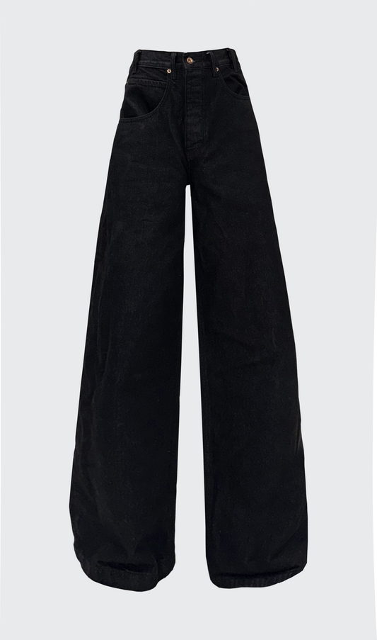 BLACK LOPSIDED JEAN